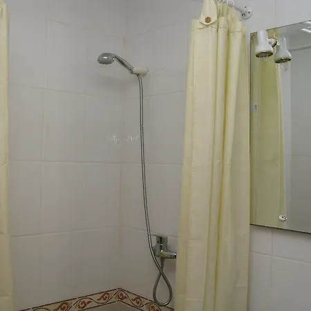 호텔 108d - Three Bedroom 포르투크리스토