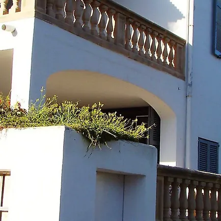108d - Three Bedroom Porto Cristo